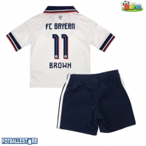 Bayern Munich Nathaniel Brown #11 Bortedraktsett Barn 2026-27 Kortermet (+ Korte bukser)